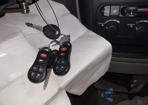 2003 Dodge Grand Caravan Sport z USA, uszkodzony, nr VIN 2D4GP44L83R359471